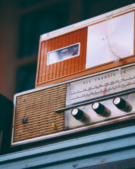 Ouça músicas dos anos 70, 80 e 90 grátis